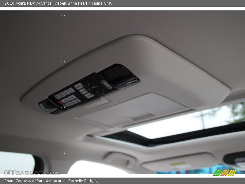 Aspen White Pearl / Taupe Gray 2010 Acura MDX Advance