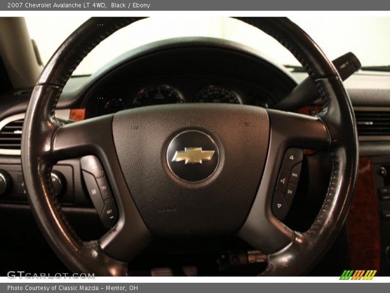 Black / Ebony 2007 Chevrolet Avalanche LT 4WD