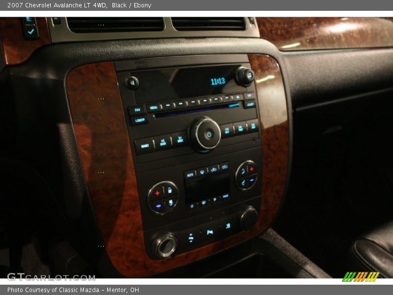 Black / Ebony 2007 Chevrolet Avalanche LT 4WD