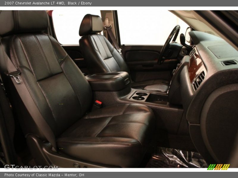 Black / Ebony 2007 Chevrolet Avalanche LT 4WD