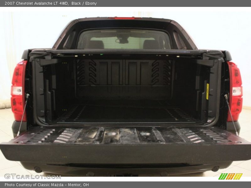 Black / Ebony 2007 Chevrolet Avalanche LT 4WD