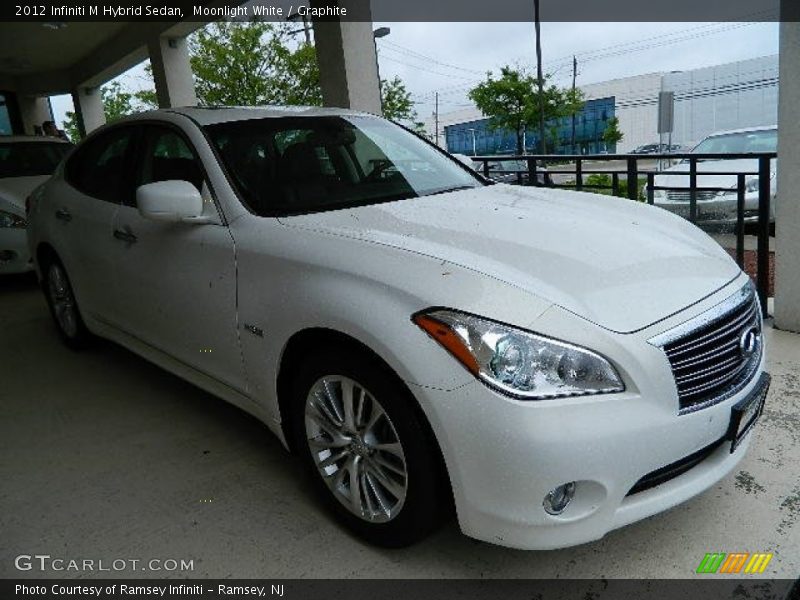 Moonlight White / Graphite 2012 Infiniti M Hybrid Sedan