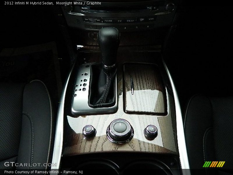 Moonlight White / Graphite 2012 Infiniti M Hybrid Sedan