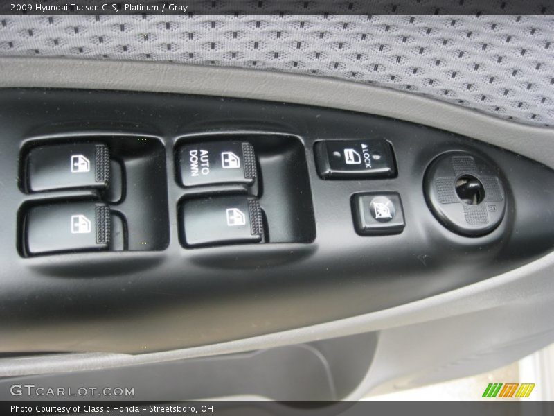 Platinum / Gray 2009 Hyundai Tucson GLS