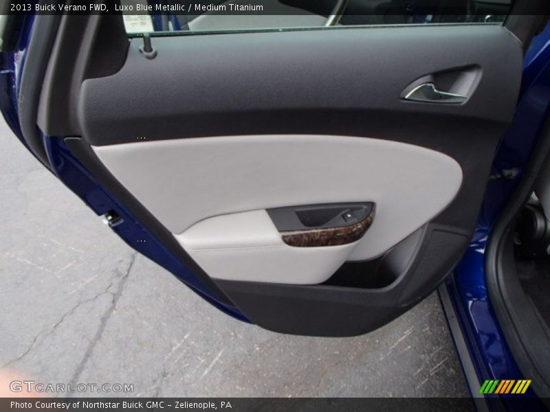 Luxo Blue Metallic / Medium Titanium 2013 Buick Verano FWD
