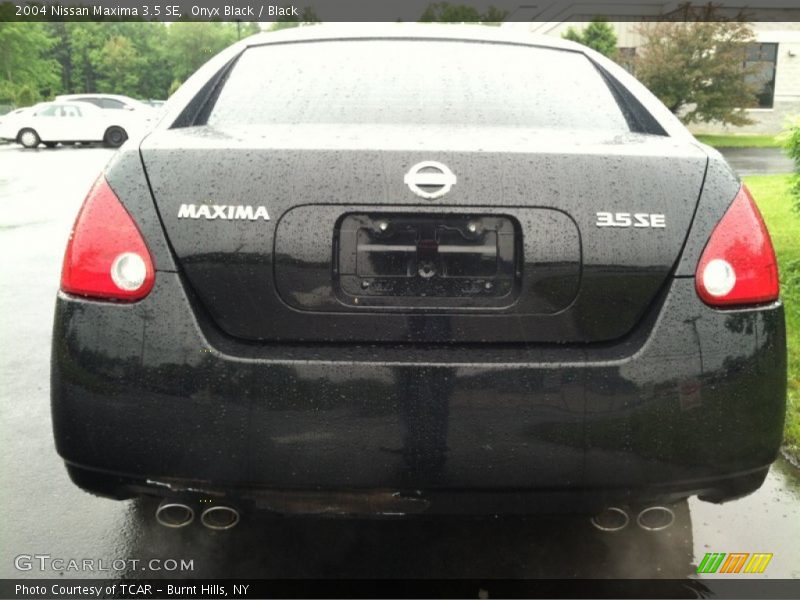 Onyx Black / Black 2004 Nissan Maxima 3.5 SE