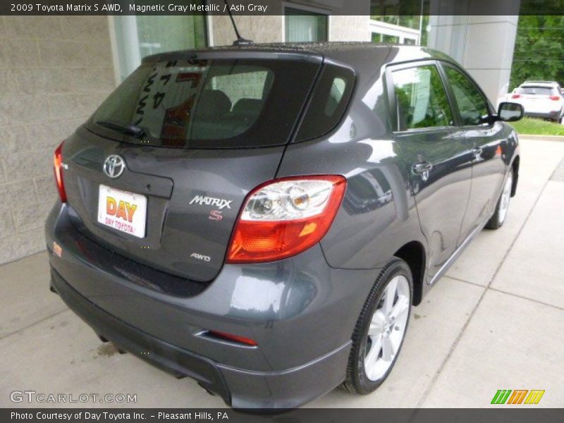 Magnetic Gray Metallic / Ash Gray 2009 Toyota Matrix S AWD