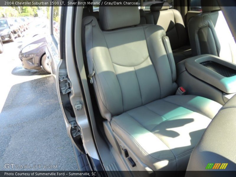 Silver Birch Metallic / Gray/Dark Charcoal 2004 Chevrolet Suburban 1500 LT
