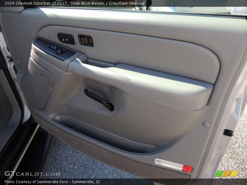 Silver Birch Metallic / Gray/Dark Charcoal 2004 Chevrolet Suburban 1500 LT