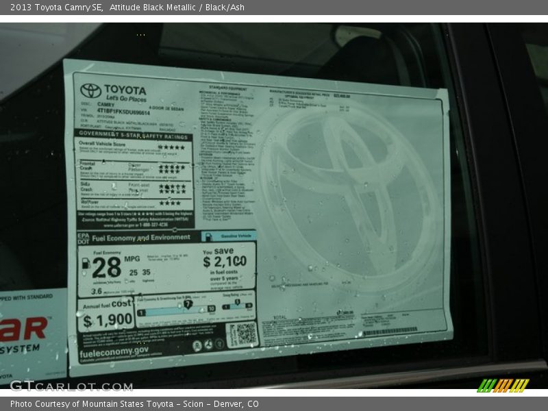 Attitude Black Metallic / Black/Ash 2013 Toyota Camry SE