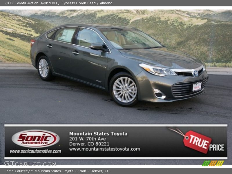 Cypress Green Pearl / Almond 2013 Toyota Avalon Hybrid XLE