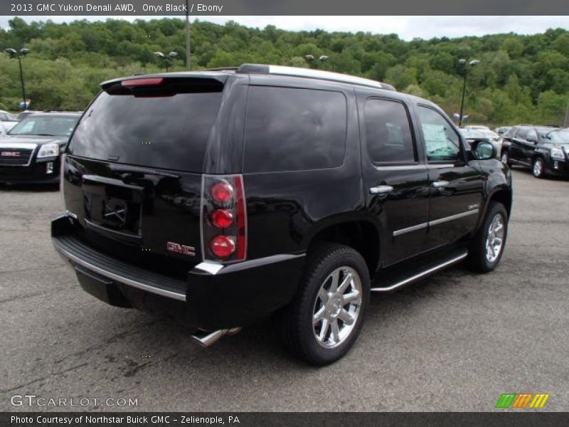 Onyx Black / Ebony 2013 GMC Yukon Denali AWD