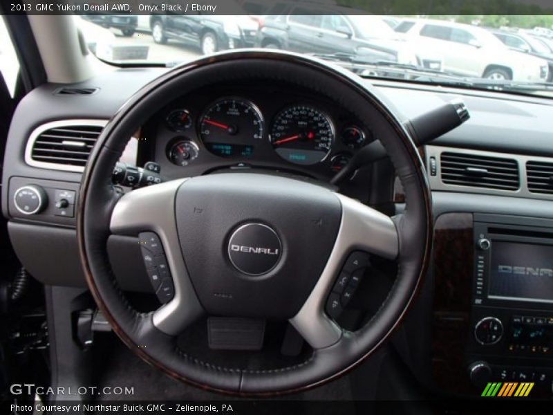Onyx Black / Ebony 2013 GMC Yukon Denali AWD