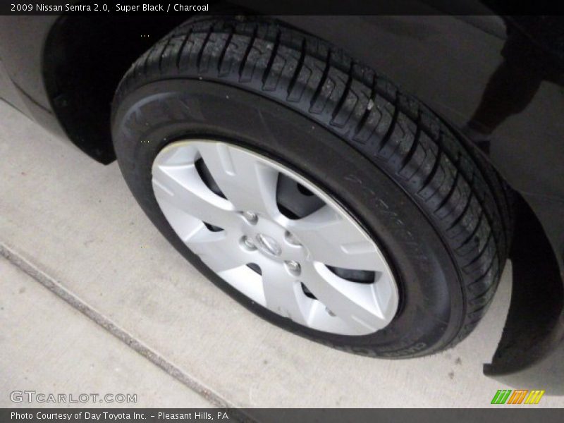 Super Black / Charcoal 2009 Nissan Sentra 2.0