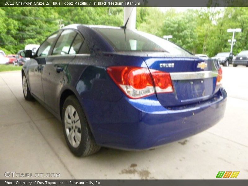 Blue Topaz Metallic / Jet Black/Medium Titanium 2012 Chevrolet Cruze LS