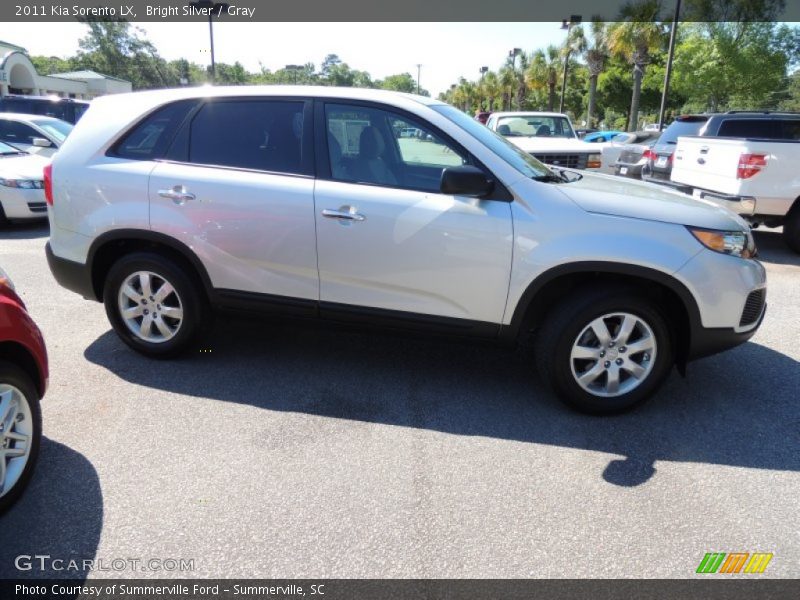 Bright Silver / Gray 2011 Kia Sorento LX