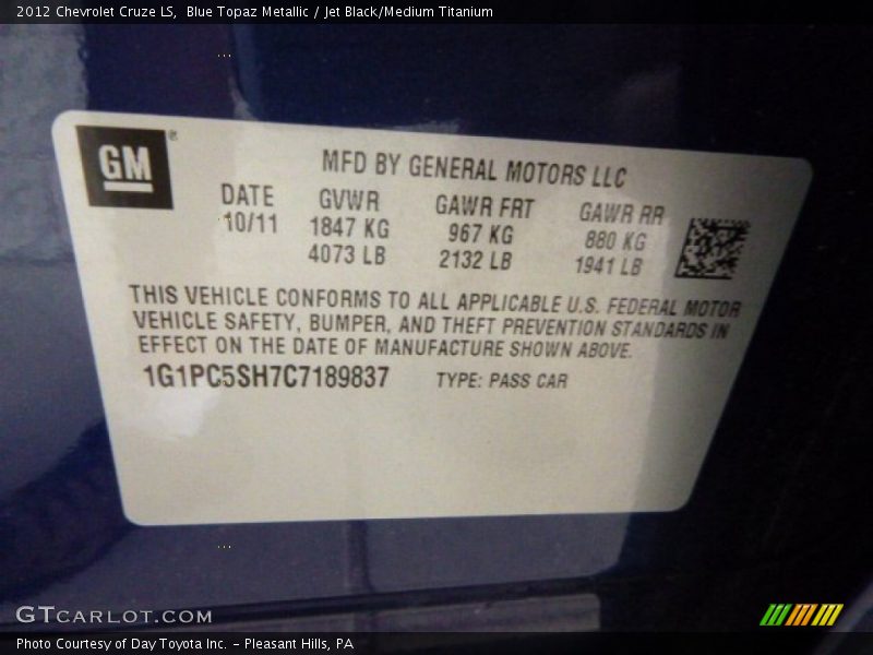Blue Topaz Metallic / Jet Black/Medium Titanium 2012 Chevrolet Cruze LS