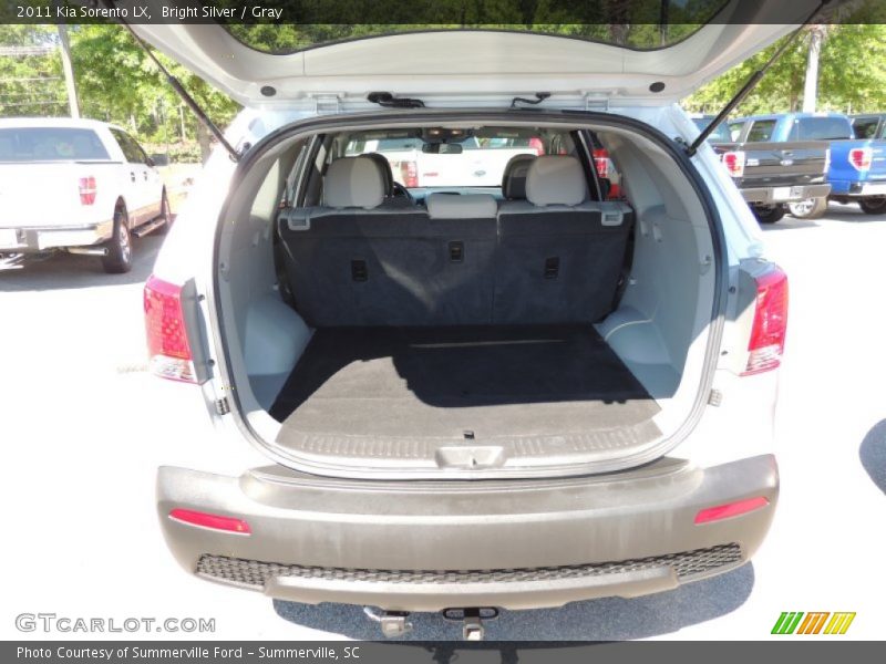 Bright Silver / Gray 2011 Kia Sorento LX