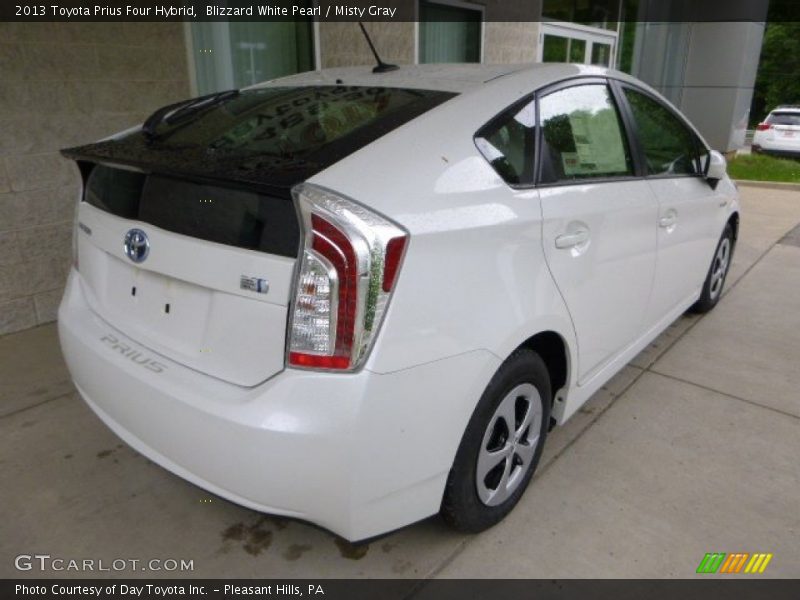 Blizzard White Pearl / Misty Gray 2013 Toyota Prius Four Hybrid