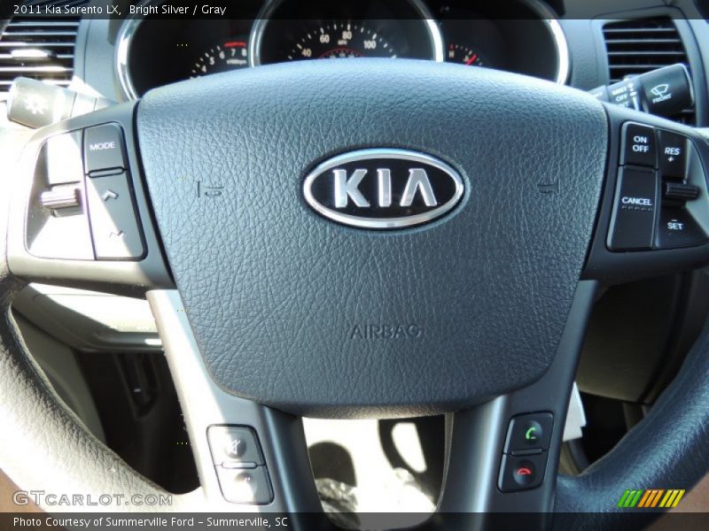 Bright Silver / Gray 2011 Kia Sorento LX