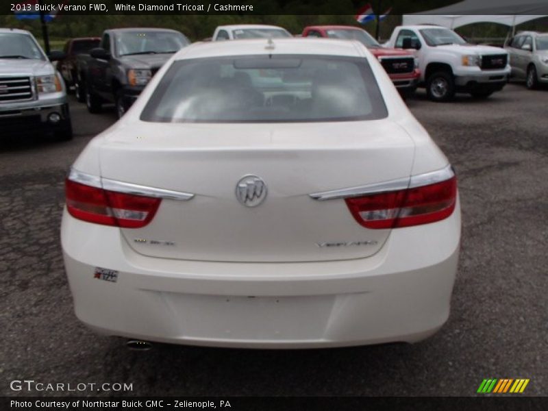 White Diamond Tricoat / Cashmere 2013 Buick Verano FWD