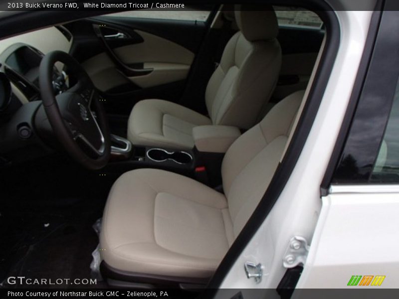 White Diamond Tricoat / Cashmere 2013 Buick Verano FWD