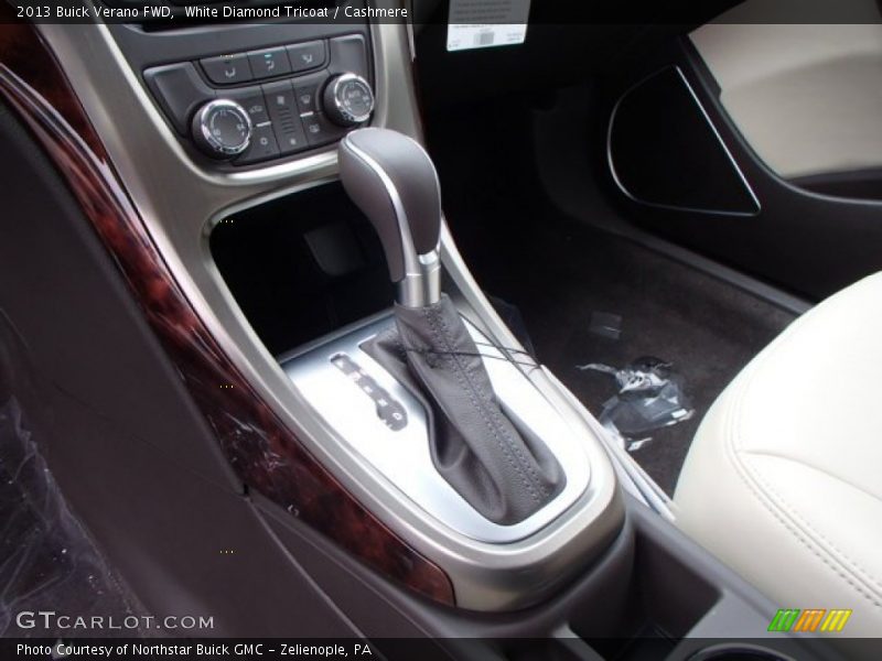 White Diamond Tricoat / Cashmere 2013 Buick Verano FWD