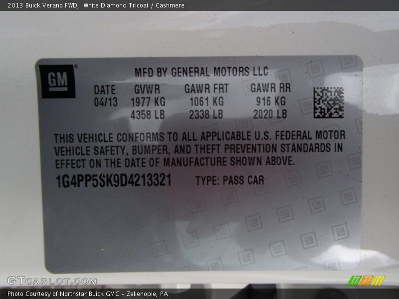 White Diamond Tricoat / Cashmere 2013 Buick Verano FWD