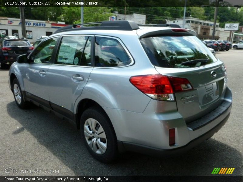 Ice Silver Metallic / Black 2013 Subaru Outback 2.5i