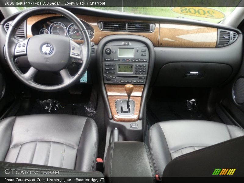 Dashboard of 2008 X-Type 3.0 Sedan