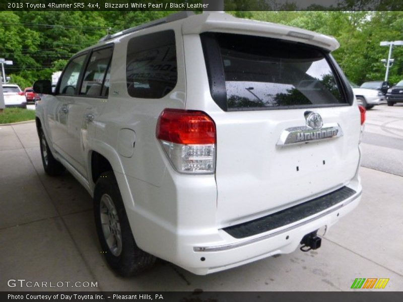 Blizzard White Pearl / Black Leather 2013 Toyota 4Runner SR5 4x4