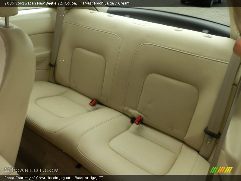 Harvest Moon Beige / Cream 2006 Volkswagen New Beetle 2.5 Coupe