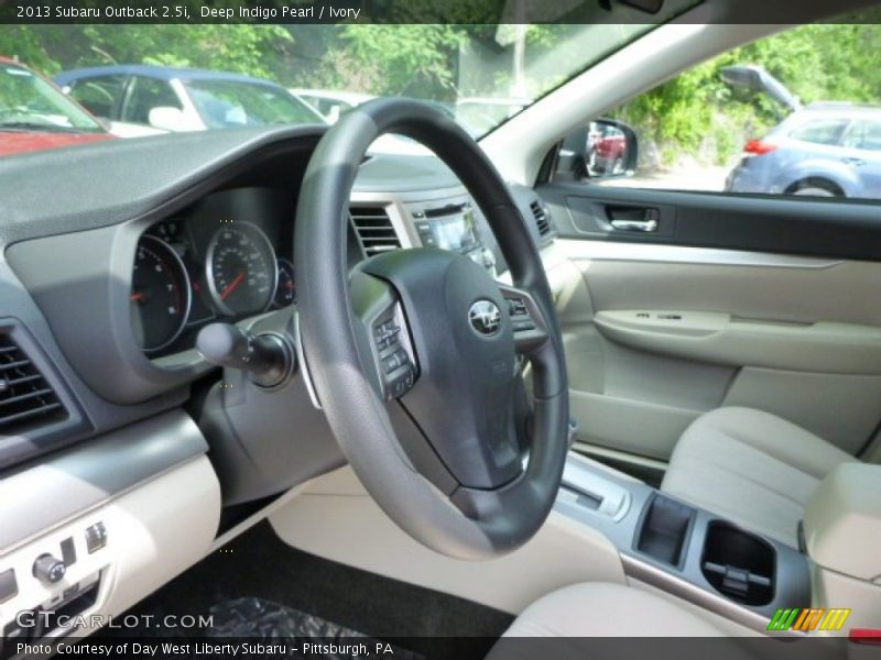 Deep Indigo Pearl / Ivory 2013 Subaru Outback 2.5i