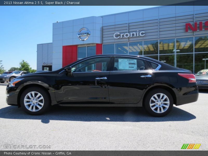 Super Black / Charcoal 2013 Nissan Altima 2.5 S