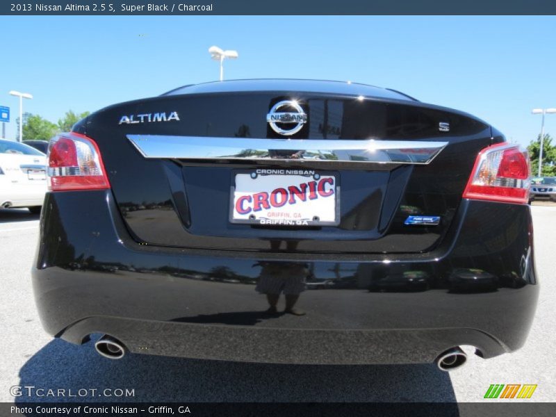 Super Black / Charcoal 2013 Nissan Altima 2.5 S