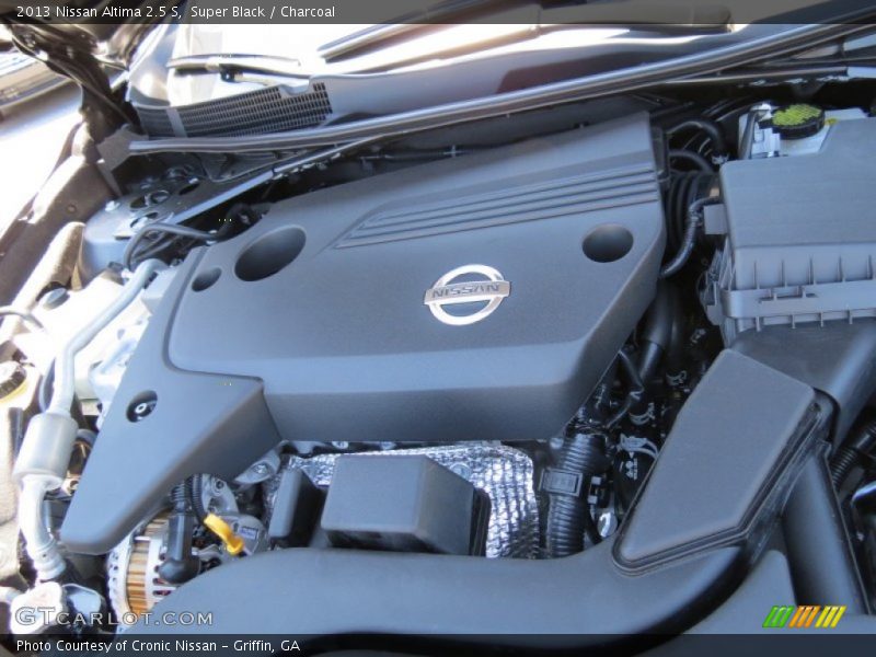 Super Black / Charcoal 2013 Nissan Altima 2.5 S