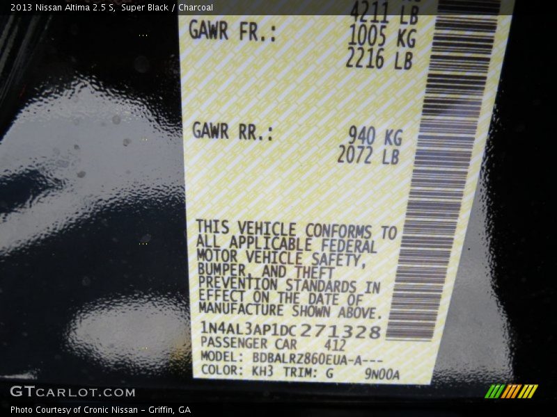 Super Black / Charcoal 2013 Nissan Altima 2.5 S