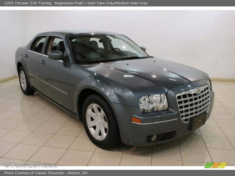 Magnesium Pearl / Dark Slate Gray/Medium Slate Gray 2005 Chrysler 300 Touring