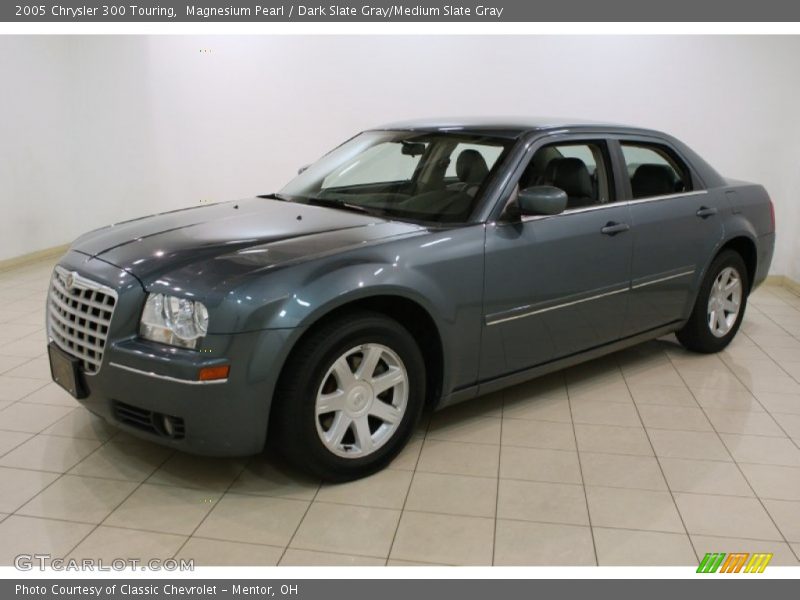 Magnesium Pearl / Dark Slate Gray/Medium Slate Gray 2005 Chrysler 300 Touring