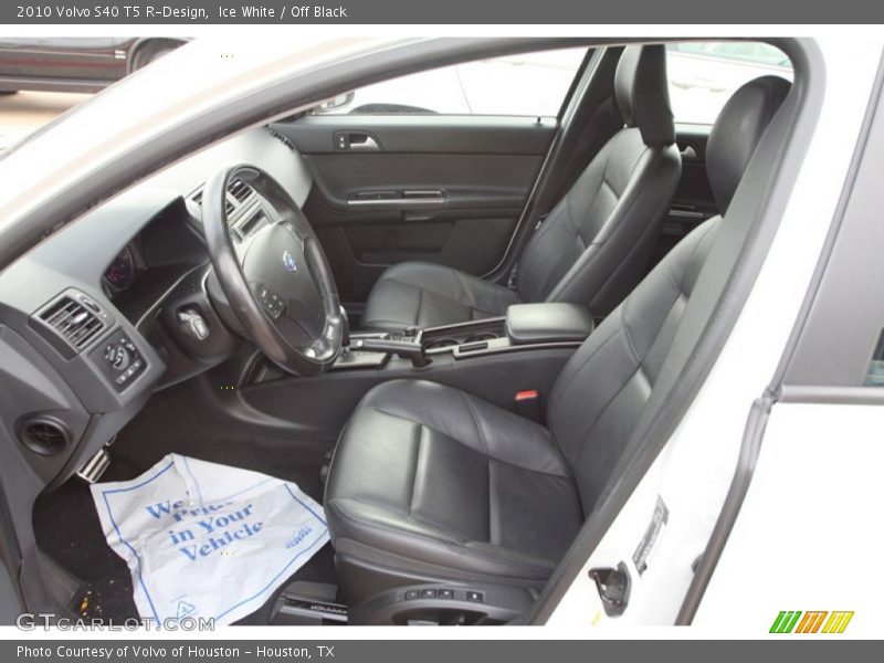 Ice White / Off Black 2010 Volvo S40 T5 R-Design