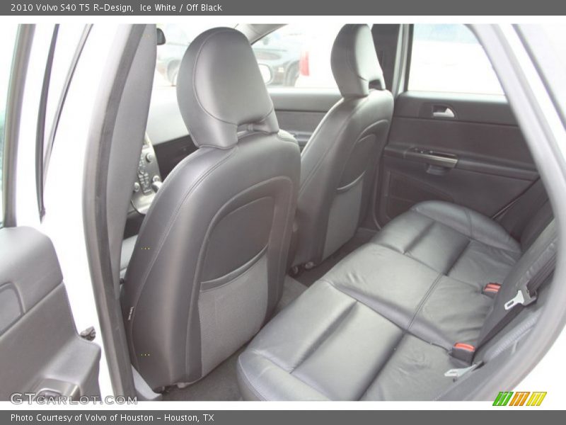 Ice White / Off Black 2010 Volvo S40 T5 R-Design