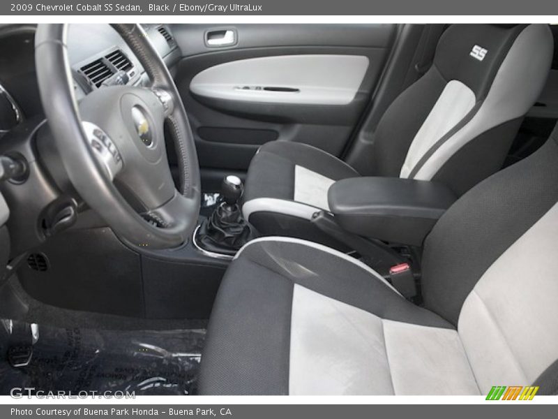  2009 Cobalt SS Sedan Ebony/Gray UltraLux Interior