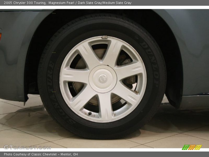 Magnesium Pearl / Dark Slate Gray/Medium Slate Gray 2005 Chrysler 300 Touring