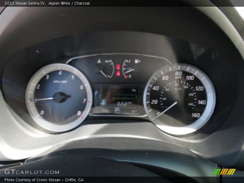 Aspen White / Charcoal 2013 Nissan Sentra SV