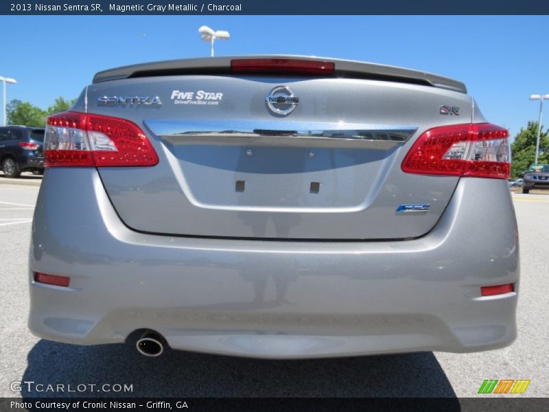 Magnetic Gray Metallic / Charcoal 2013 Nissan Sentra SR