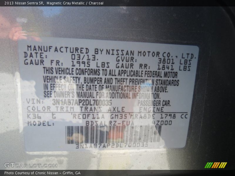 Magnetic Gray Metallic / Charcoal 2013 Nissan Sentra SR