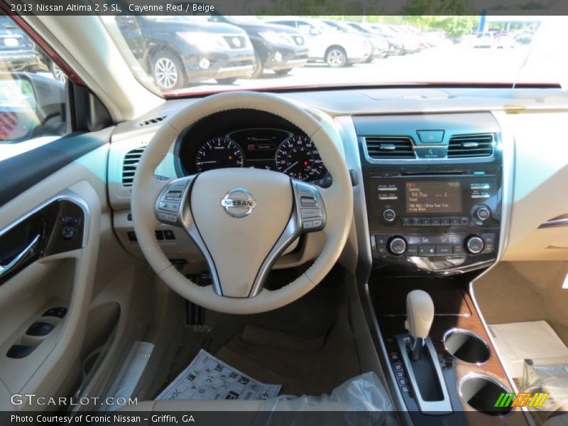 Cayenne Red / Beige 2013 Nissan Altima 2.5 SL