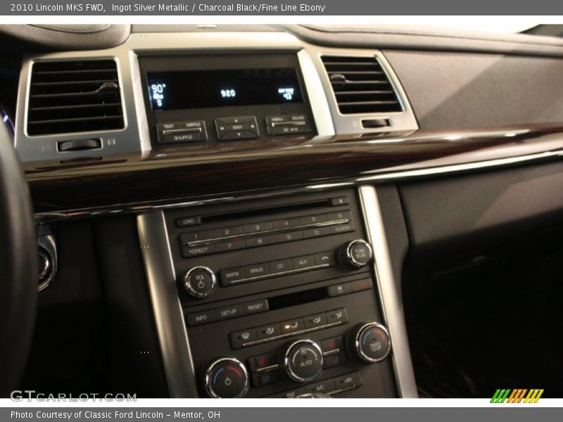 Ingot Silver Metallic / Charcoal Black/Fine Line Ebony 2010 Lincoln MKS FWD