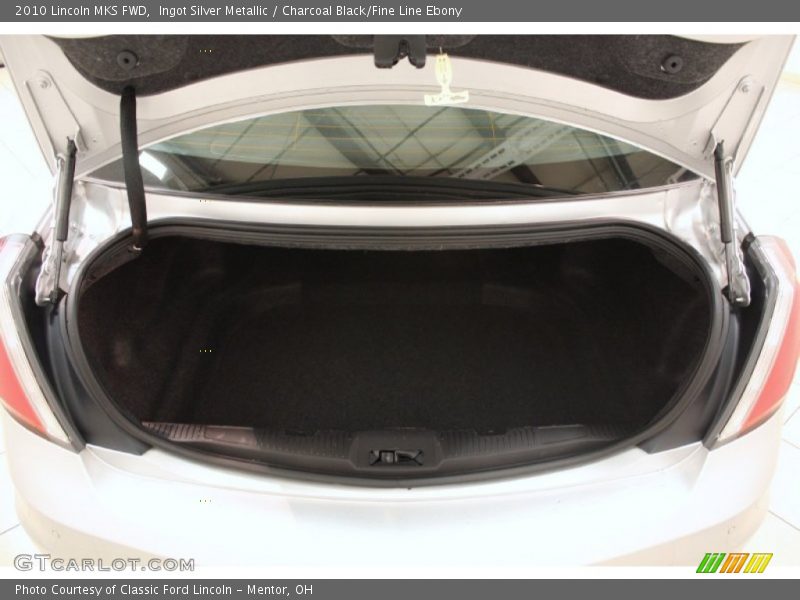 Ingot Silver Metallic / Charcoal Black/Fine Line Ebony 2010 Lincoln MKS FWD