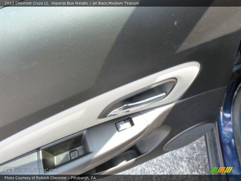 Imperial Blue Metallic / Jet Black/Medium Titanium 2011 Chevrolet Cruze LS